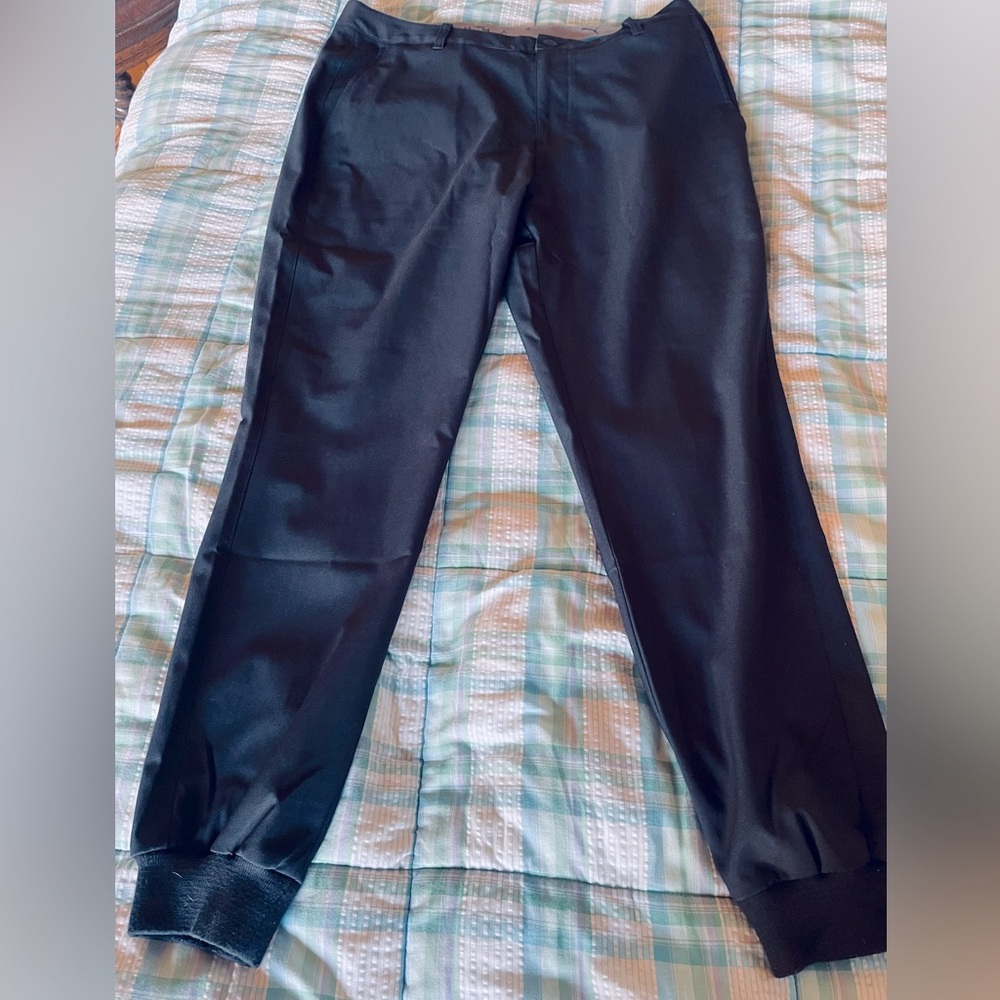 Puma Golf Joggers NWOT 34x32